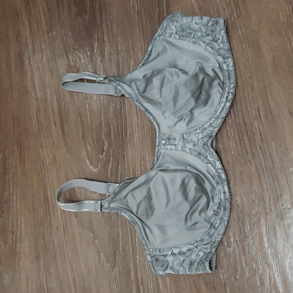 (36C) WonderBra Metallic Padless Underwire Comfortable Intimates Classic